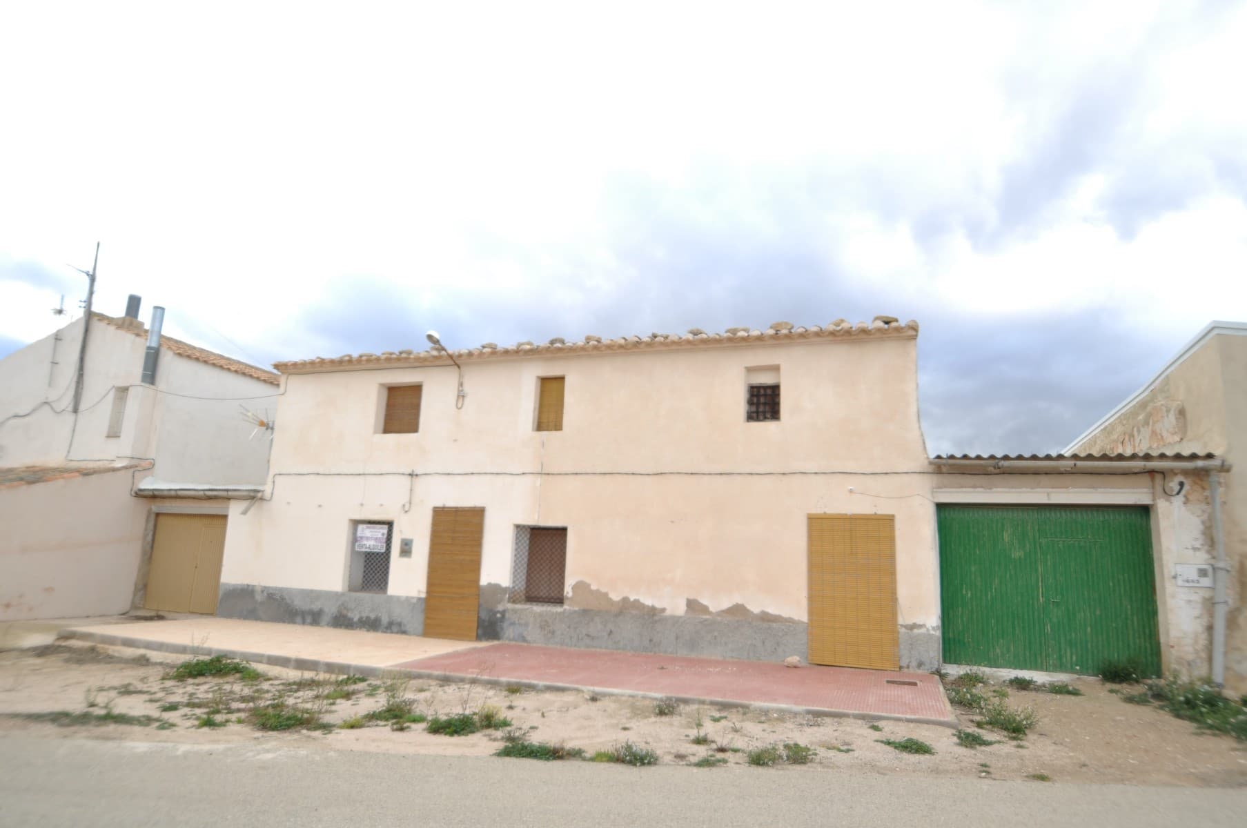 Bedrooms: 3, Bathrooms: 1, Country House in Jumilla, Murcia, Spain