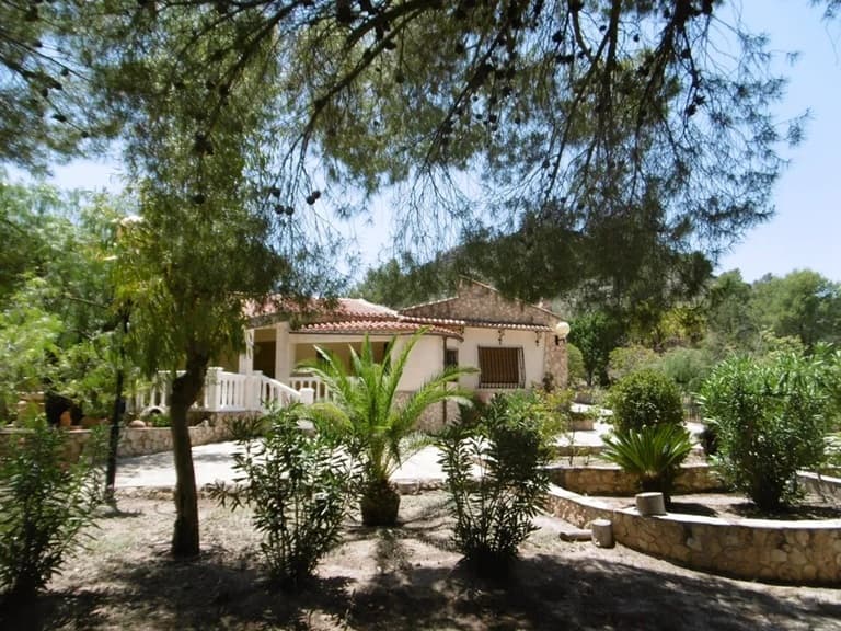 Charming Country Villa Just 4 km for year-round living! This ready to move in, spacious 221 m² villa sits on a generous 9,000 m² fenced plot, offering privacy, space, and stunning natural surroundings. The house features 5 bedrooms, 2 bathrooms, a cosy living room with a fireplace, and a kitchen. With Climalit exterior carpentry, central heating, and all utilities connected—including electricity and a water point—this property is fully equipped for comfortable year-round living.Outside, you'll find everything needed for enjoying the laid-back Spanish lifestyle: a 30 m² garage, BBQ area, a fenced swimming pool with a filtration system, an impressive 110 m² storage building, a children's play area and green spaces with mature shade trees, ideal for relaxing outdoors. Thanks to its size, location and surrounding nature, the property is well suitable for animal lovers.Set close to the mountains, yet with good access, this villa offers the perfect blend of tranquillity and convenience. Whether you're looking for a peaceful family home, a nature retreat, or a countryside escape with room for your animals, this property delivers on every level.About the area: Yecla is a charming and historic town of app. 35000 inhabitants, located in the region of Murcia. It is renowned for its award-winning wines, historical landmarks, and vibrant local culture. The surrounding natural landscapes of scenic mountains, vineyards and almond groves provide opportunities for outdoor activities, while the town itself offers all necessary services, including hospital, schools, shops, restaurants, and other services. With a friendly local community, lively markets, excellent gastronomy, and easy access to nature, Yecla is an ideal location for those seeking authentic Spanish lifestyle - just about an hour from the coast and Alicante airport.About us: We have a large portfolio of properties in the Costa Blanca and Costa Calida areas, specialising in country properties, villas, fincas, building plots and design and build options in the Alicante and Murcia regions with a particular emphasis on Elda, Monovar, Pinoso, Sax, Villena, Aspe, Fortuna, Albacete and many more surrounding areas. We have been established since 2004 and have decades of experience between the team which we bring to bear to help you find and secure your new dream home. We help you every step of the way to make sure your purchase in Spain is safe and hassle free. We are not here to sell you a property, we are here to help you realise your dream and find what is right for you. With us you are in the safest hands. Contact us now to have a no obligation chat about how you too can realise your dreams.